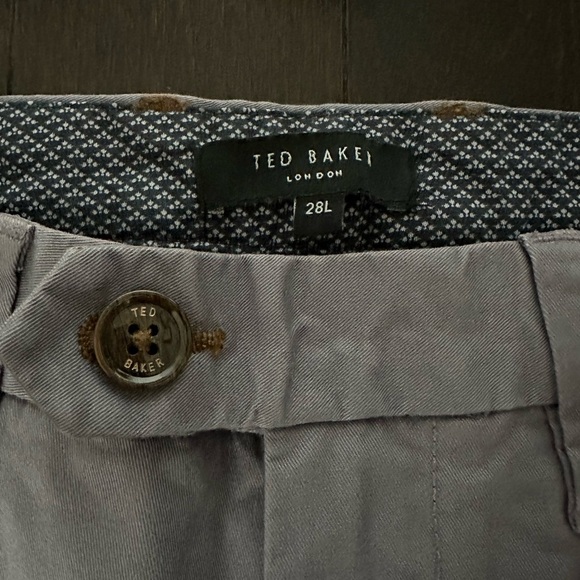 Ted Baker Men's Light Grey Purple Chinos | NWOT | 28L - Picture 4 of 10
